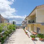 Sans Souci Апартаменты